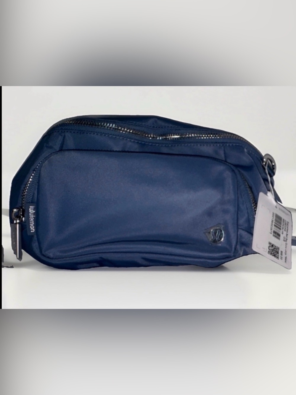 lululemon Everywhere Belt Bag Blue One Size 1L Nylon Zip Waist Pack 2 Pockets